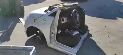 Veículo de Sucata fiat 500 (312_) 1.2 (312axa1a) do ano 2012 alimentado 169 a4.000