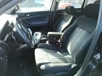 Здавання транспортного засобу volkswagen passat variant (3b5) 1.9 tdi року 2005 потужний 