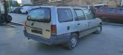 Veículo de Sucata opel kadett e combi (t85) 1.4 s (c15. c35. d15. d35) do ano 2024 alimentado 