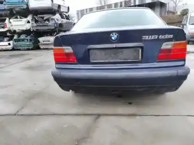 Veicolo di demolizione bmw 3 (e36) 318 tds dell'anno 1996 alimentato m41 d17 (174t1)