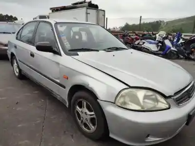 Veículo de Sucata honda civic berlina 3/4 (ej/ek) 1.4 s 4 dream berlina (ej9) do ano 1999 alimentado 