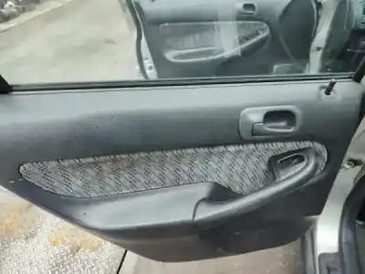 Veículo de Sucata honda civic berlina 3/4 (ej/ek) 1.4 s 4 dream berlina (ej9) do ano 1999 alimentado 