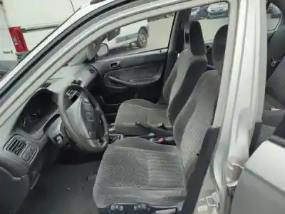Veículo de Sucata honda civic berlina 3/4 (ej/ek) 1.4 s 4 dream berlina (ej9) do ano 1999 alimentado 
