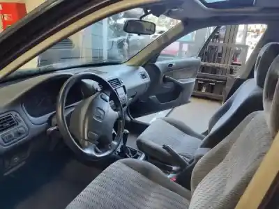 Vehicul casat honda civic berlina 3/4 (ej/ek) 1.5 ls vtec 3 berlina (ek3) al anului 1999 alimentat d15z4|d15z6|d15z7
