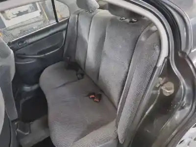 Vehicul casat honda civic berlina 3/4 (ej/ek) 1.5 ls vtec 3 berlina (ek3) al anului 1996 alimentat d15z6