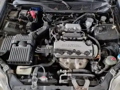 Vehicul casat honda civic berlina 3/4 (ej/ek) 1.5 ls vtec 3 berlina (ek3) al anului 1996 alimentat d15z6