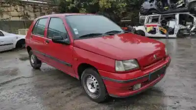 Veicolo di demolizione renault clio i (b/c57_, 5/357_) 1.2 (b/c/s57a b/c57s 5/357f 5/357j 5/357l 5/357r) dell'anno 1994 alimentato  Veicolo di demolizione renault clio i (b/c57_, 5/357_) 1.2 (b/c/s57a b/c57s 5/357f 5/357j 5/357l 5/357r) dell'anno 1994 alimentato