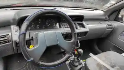 Veicolo di demolizione renault clio i (b/c57_, 5/357_) 1.2 (b/c/s57a b/c57s 5/357f 5/357j 5/357l 5/357r) dell'anno 1994 alimentato  Veicolo di demolizione renault clio i (b/c57_, 5/357_) 1.2 (b/c/s57a b/c57s 5/357f 5/357j 5/357l 5/357r) dell'anno 1994 alimentato