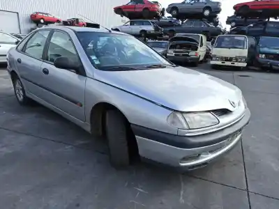 Véhicule à la ferraille RENAULT LAGUNA I B56_, 556_  de l'année 1996 alimenté 
