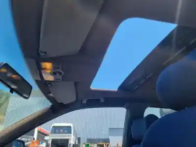 Здавання транспортного засобу audi a3 (8l1) 1.6 року 1998 потужний 