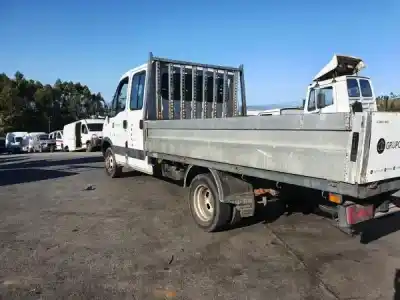Veículo de Sucata iveco daily iv caja/chasis 35c15 do ano 2010 alimentado 