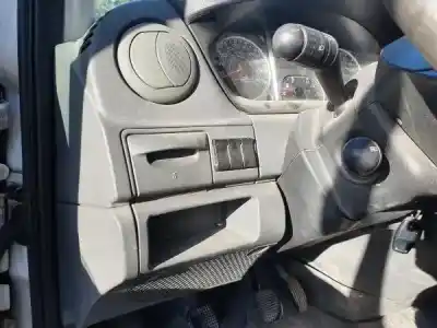 Veículo de Sucata iveco daily iv caja/chasis 35c15 do ano 2010 alimentado 