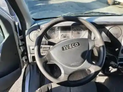 Veículo de Sucata iveco daily iv caja/chasis 35c15 do ano 2010 alimentado 