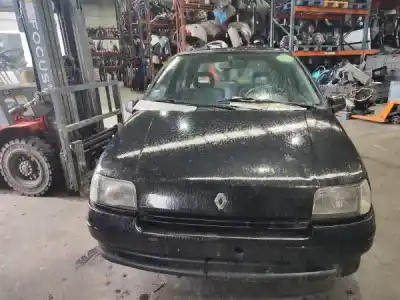 Veículo de Sucata renault clio i (b/c57_, 5/357_) 1.2 (5/357y 5/357k) do ano 1993 alimentado d7f 730