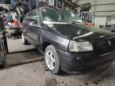 Veículo de Sucata renault clio i (b/c57_, 5/357_) 1.2 (5/357y 5/357k) do ano 1993 alimentado d7f 730