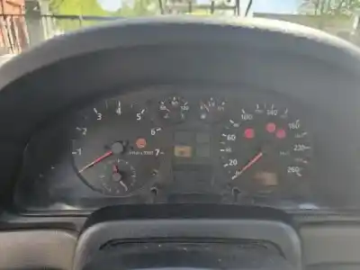 Veículo de Sucata audi a4 b5 avant (8d5) 1.6 do ano 1996 alimentado 0