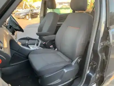 Verschrottungsfahrzeug ford galaxy ii (wa6) 2.0 tdci des jahres 2006 angetrieben 