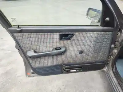 Veículo de Sucata fiat tipo hatchback (160_) 1.4 (160.ac) gasolina 5p do ano 1990 alimentado 159 a2.000