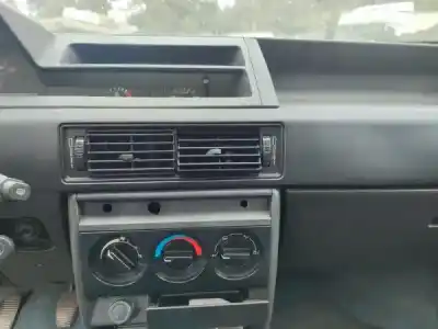 Veículo de Sucata fiat tipo hatchback (160_) 1.4 (160.ac) gasolina 5p do ano 1990 alimentado 159 a2.000