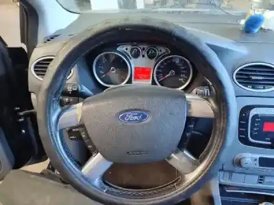 Veicolo di demolizione ford focus ii (da_, hcp, dp) 1.6 tdci dell'anno 2008 alimentato 