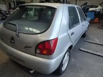 Здавання транспортного засобу ford fiesta iv (ja_, jb_) 1.25 i 16v gasolina 1998 5p року 1998 потужний 