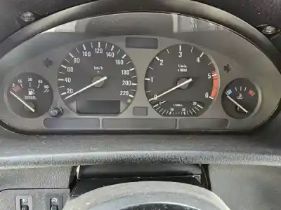 Veicolo di demolizione bmw 3 touring (e36) 318 tds dell'anno 1999 alimentato m41 d17 (174t1)