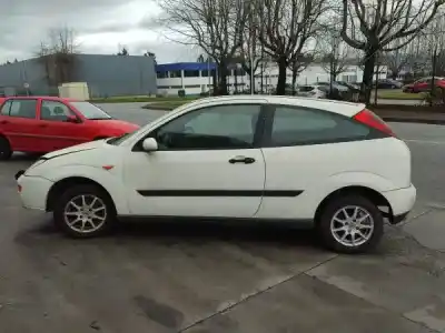 Здавання транспортного засобу ford focus i (daw, dbw) 124 l/470 gasóleo 2001 3p року 2001 потужний 