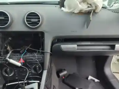 Scrapping Vehicle audi a3 (8p1) 2.0 tdi 16v of the year 2009 powered bkd