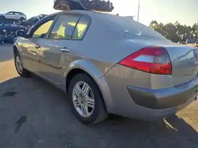 Véhicule à la ferraille renault megane ii sedán (lm0/1_) 1.5 dci (lm02 lm13 lm2a) de l'année 2005 alimenté  Véhicule à la ferraille renault megane ii sedán (lm0/1_) 1.5 dci (lm02 lm13 lm2a) de l'année 2005 alimenté