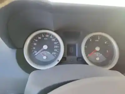 Véhicule à la ferraille renault megane ii sedán (lm0/1_) 1.5 dci (lm02 lm13 lm2a) de l'année 2005 alimenté  Véhicule à la ferraille renault megane ii sedán (lm0/1_) 1.5 dci (lm02 lm13 lm2a) de l'année 2005 alimenté