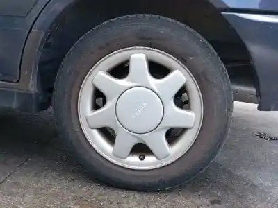 Veículo de Sucata volvo 460 (464) 1.7 do ano 1993 alimentado b 18 ep