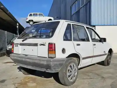 Sloopvoertuig opel corsa a tr (s83) 1.2 s (f11, m11, m19, f19) van het jaar 1988 aangedreven 12 st