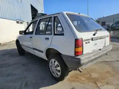 Sloopvoertuig opel corsa a tr (s83) 1.2 s (f11, m11, m19, f19) van het jaar 1988 aangedreven 12 st