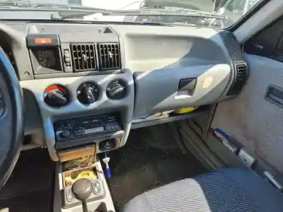 Veículo de Sucata opel corsa a (1983->) 1.2 n do ano 1992 alimentado 12 nv