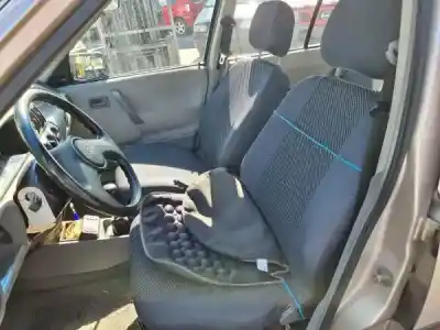 Veículo de Sucata opel corsa a (1983->) 1.2 n do ano 1992 alimentado 12 nv