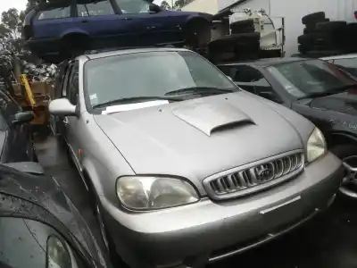 Veículo de Sucata kia carnival i (up) 2.9 tdi do ano 2000 alimentado j3