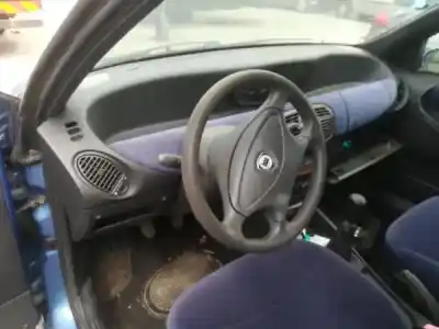 Здавання транспортного засобу lancia y (840_) 1.2 16v (840ag1a) року 2007 потужний 176 b9.000