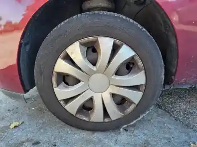 Veículo de Sucata renault clio ii bb_, cb_ 1.2 bb0a. bb0f. bb10. bb1k. bb28. bb2d. bb2h. cb0a.... do ano 2001 alimentado 