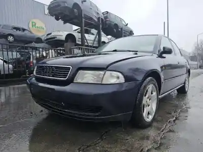 Veículo de Sucata audi a4 b5 (8d2) 1.8 t do ano 1995 alimentado  Veículo de Sucata audi a4 b5 (8d2) 1.8 t do ano 1995 alimentado