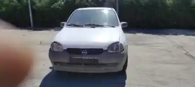 Veicolo di demolizione opel corsa b (s93) 1.0 i 12v (f08. f68. m68) dell'anno 1999 alimentato 