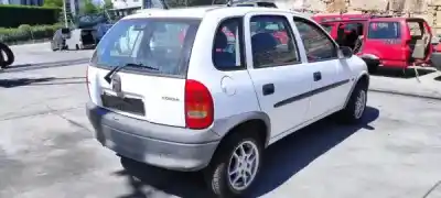 Veicolo di demolizione opel corsa b (s93) 1.0 i 12v (f08. f68. m68) dell'anno 1999 alimentato 