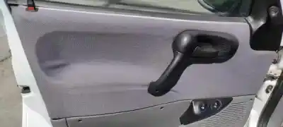 Veicolo di demolizione opel corsa b (s93) 1.0 i 12v (f08. f68. m68) dell'anno 1999 alimentato 