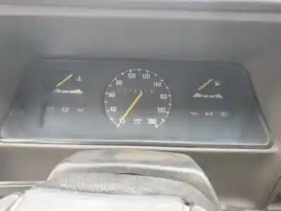 Véhicule à la ferraille opel corsa a tr (s83) 1.2 s (f11, m11, m19, f19) de l'année 1985 alimenté 12