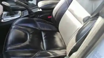 Здавання транспортного засобу volvo v40 hatchback (525) d2 року 2013 потужний d 4162 t