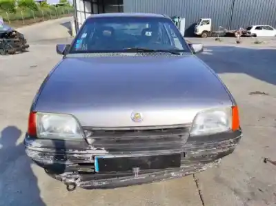 Veículo de Sucata OPEL KADETT E HATCHBACK (T85) 1.4 S (C08. C48. D08. D48) do ano 1990 alimentado 14 NV