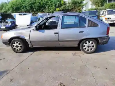Veículo de Sucata opel kadett e hatchback (t85) 1.4 s (c08. c48. d08. d48) do ano 1990 alimentado 14 nv
