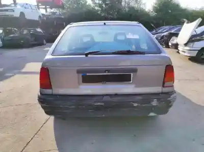 Veículo de Sucata opel kadett e hatchback (t85) 1.4 s (c08. c48. d08. d48) do ano 1990 alimentado 14 nv