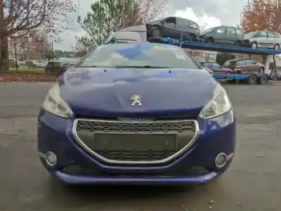 Здавання транспортного засобу peugeot 208 caixa (cr_) 1.6 hdi 92 року 2013 потужний 9hd (dv6c)