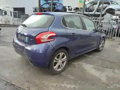 Здавання транспортного засобу peugeot 208 caixa (cr_) 1.6 hdi 92 року 2013 потужний 9hd (dv6c)