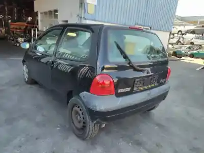 Scrapping Vehicle renault twingo i (c06_) 1.2 (c066 c068) of the year 2001 powered 